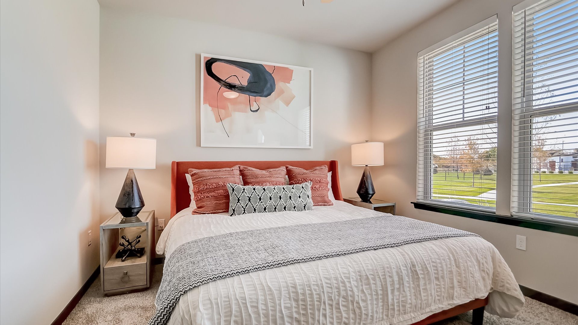 Virtual Tours & Gallery Authentix McHenry Apartments